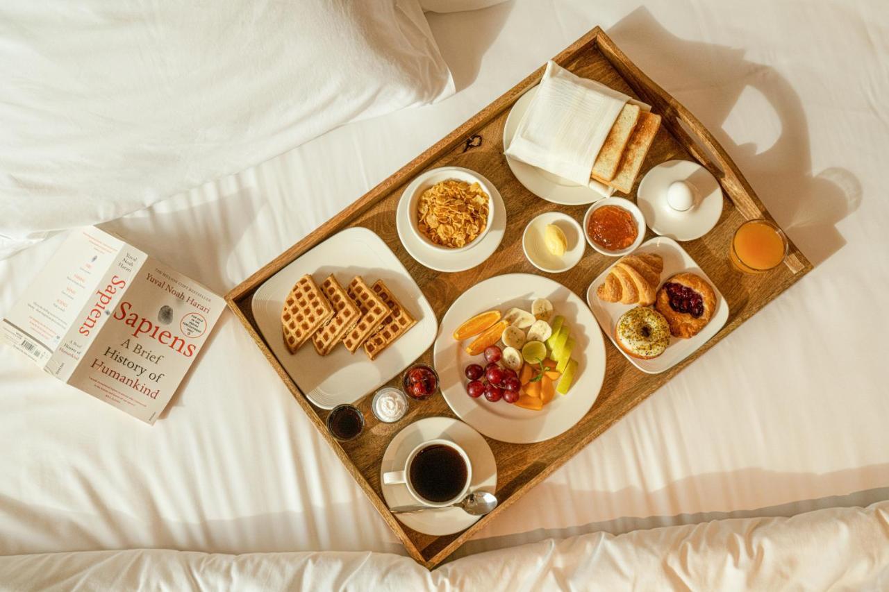 O By Tamara, Trivandrum Thiruvananthapuram Exterior foto Room service breakfast